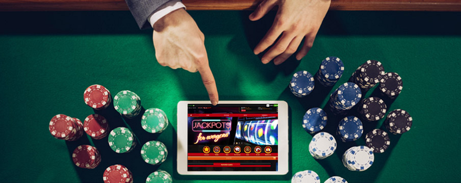 Online Casinos Find New Ways to Communicate